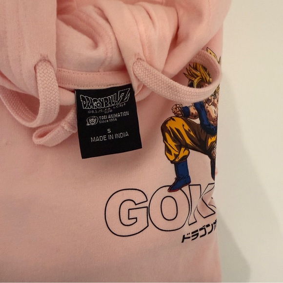Dragon Ball Z Adult Hoodie-Small Sweater Light Pink - Picture 5 of 5